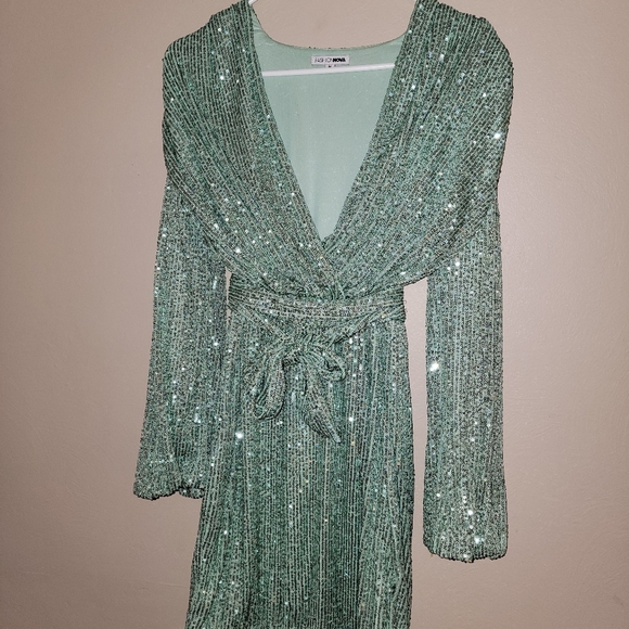 Fashion Nova Dresses & Skirts - Sparkling NYE dress